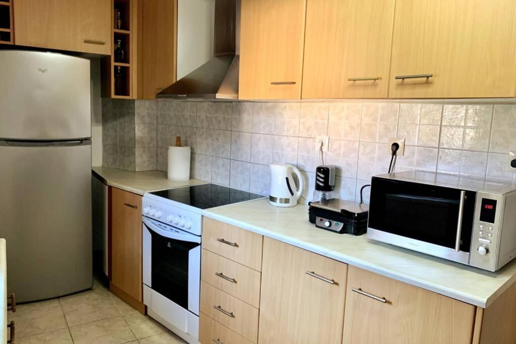 Apartamento Lava House Mandrákion Exterior foto