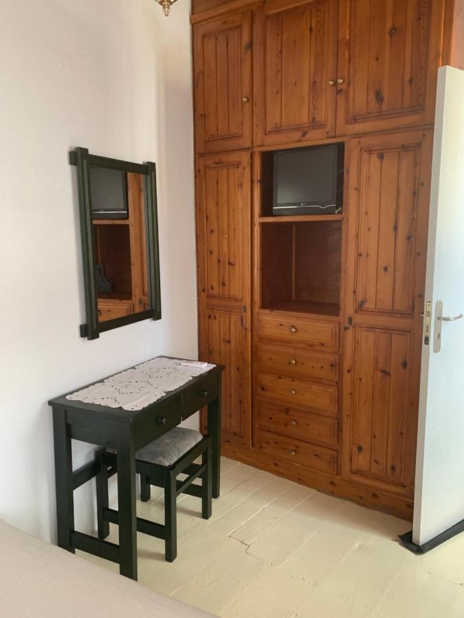 Apartamento Lava House Mandrákion Exterior foto